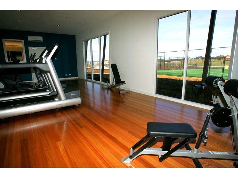 236/2124 Phillip Island Road, Cowes VIC 3922