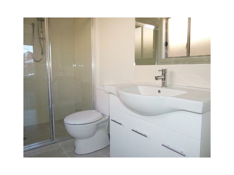 2/2 Acacia Close, Cowes VIC 3922