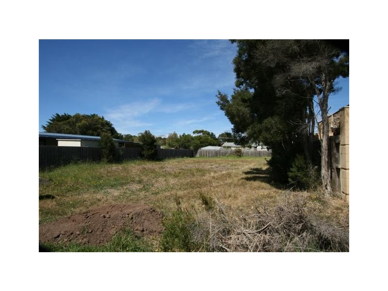 55 Phillip Island Road, Sunset Strip VIC 3922