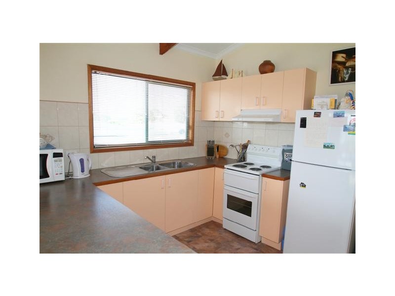 25 Goondiwindi Drive, Cowes VIC 3922