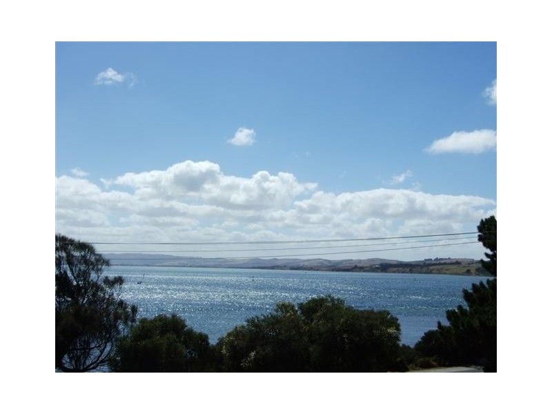 12A Seaview Street, Newhaven VIC 3925
