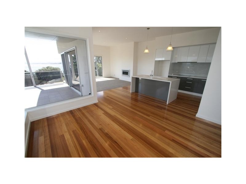 12A Seaview Street, Newhaven VIC 3925