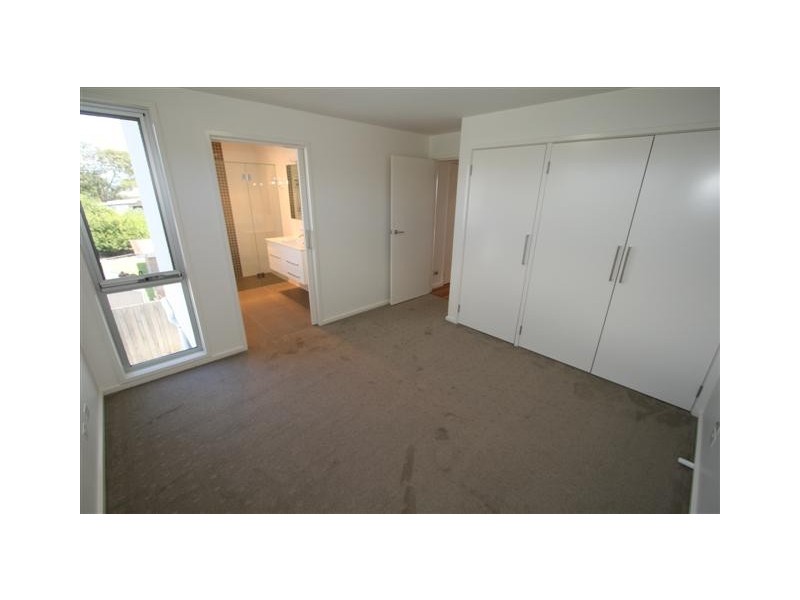 12A Seaview Street, Newhaven VIC 3925
