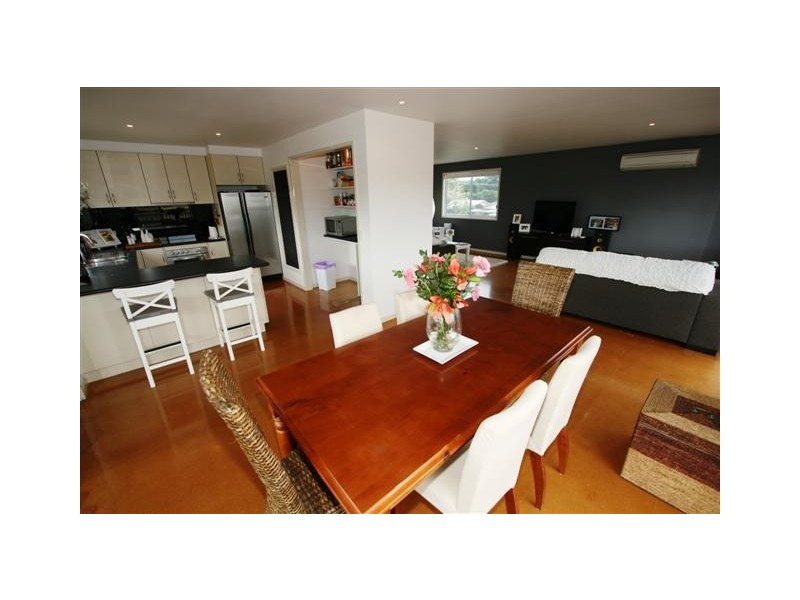 59 Phillip Island Road, Sunset Strip VIC 3922