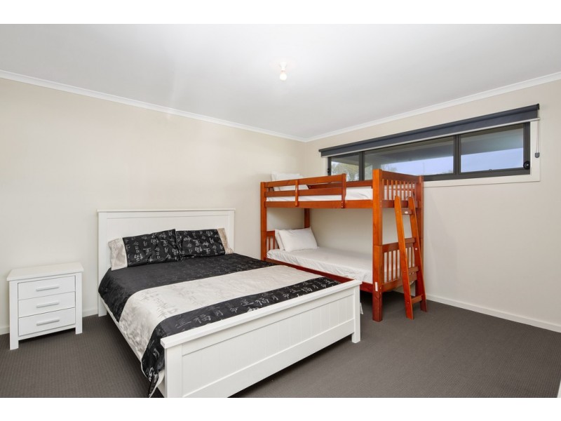 1 Rosewall Court, Wimbledon Heights VIC 3922