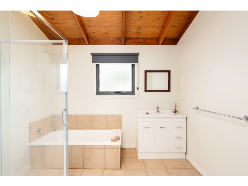 1 Rosewall Court, Wimbledon Heights VIC 3922