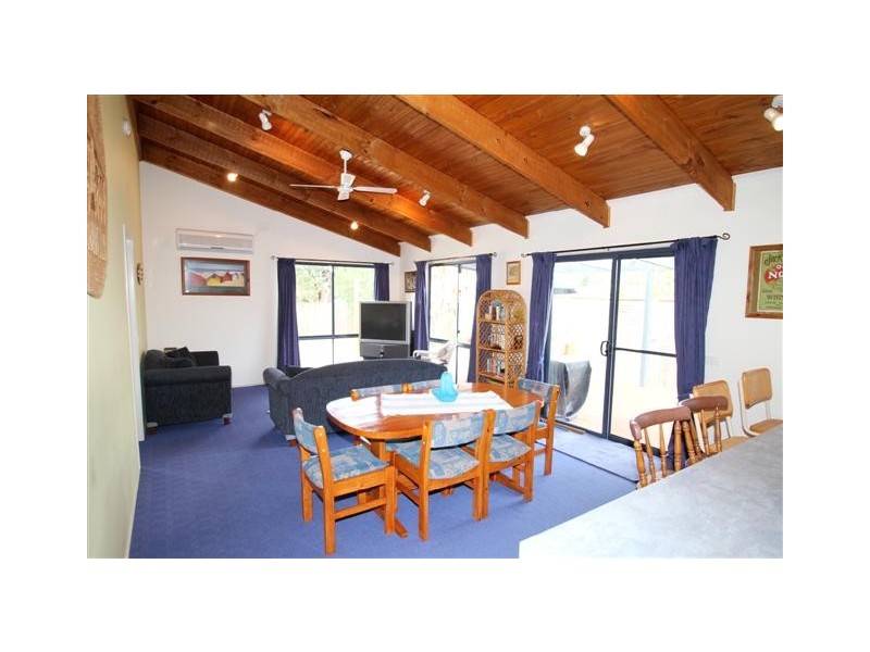 98 Teddy Bear Lane, Cowes VIC 3922