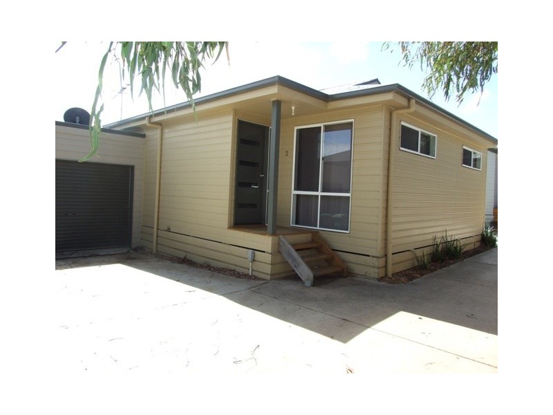 2/81 McKenzie Road, Cowes VIC 3922