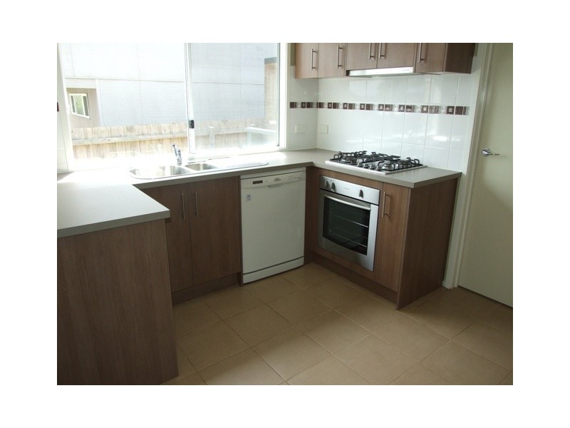 2/81 McKenzie Road, Cowes VIC 3922