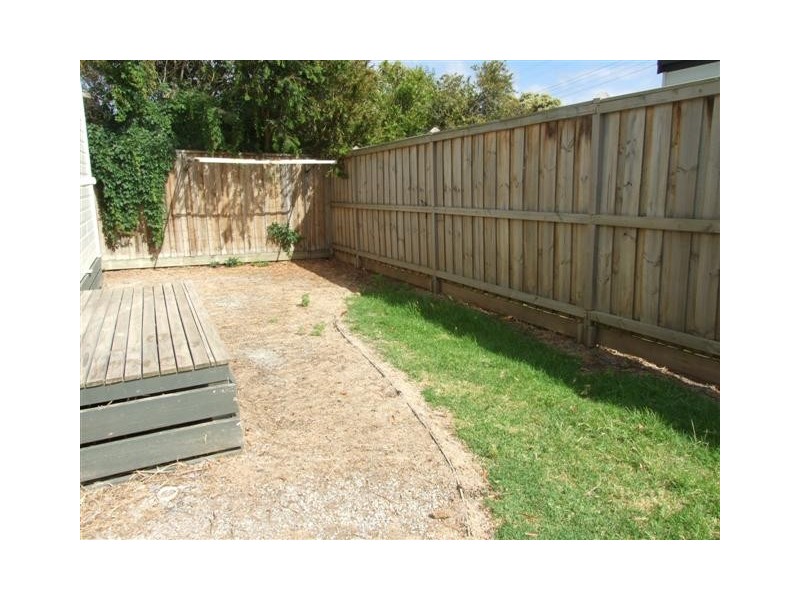 2/28 Malcliff Road, Newhaven VIC 3925