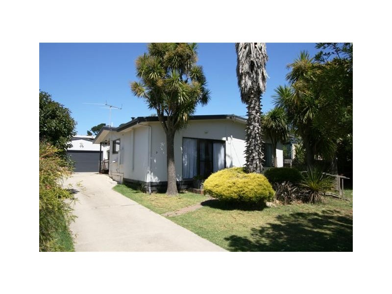 7 Bowcombe Crescent, Ventnor VIC 3922