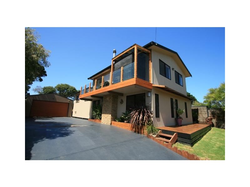 51 Tampa Road, Cape Woolamai VIC 3925