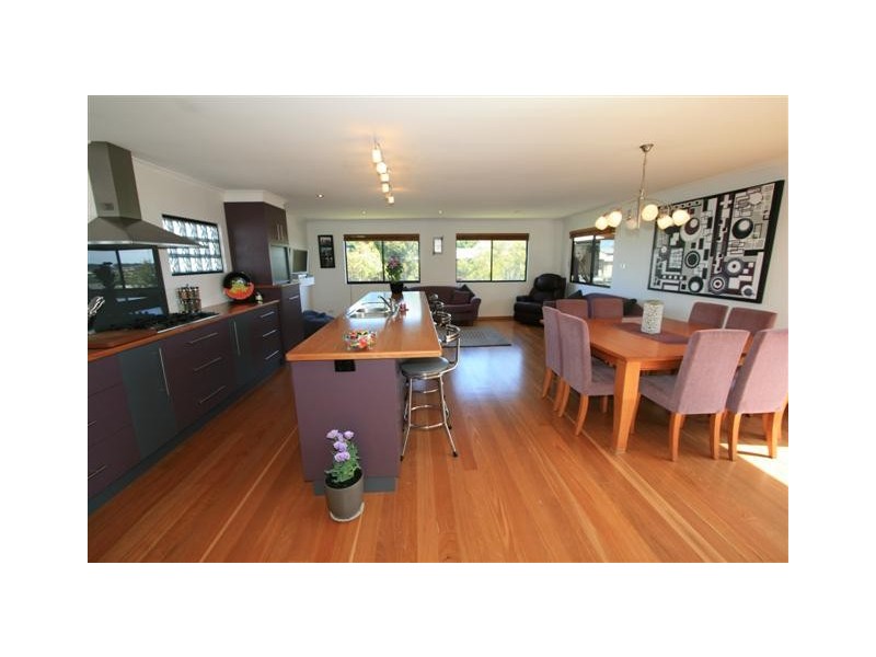 51 Tampa Road, Cape Woolamai VIC 3925