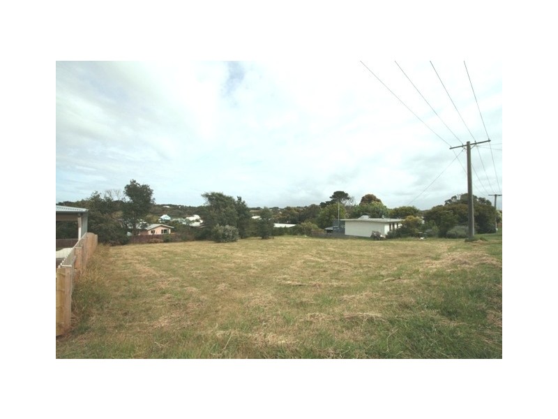 10 Bermagui Crescent, Sunset Strip VIC 3922