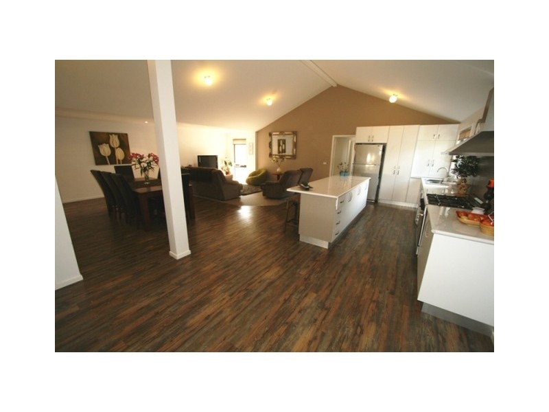 171 Justice Road, Cowes VIC 3922