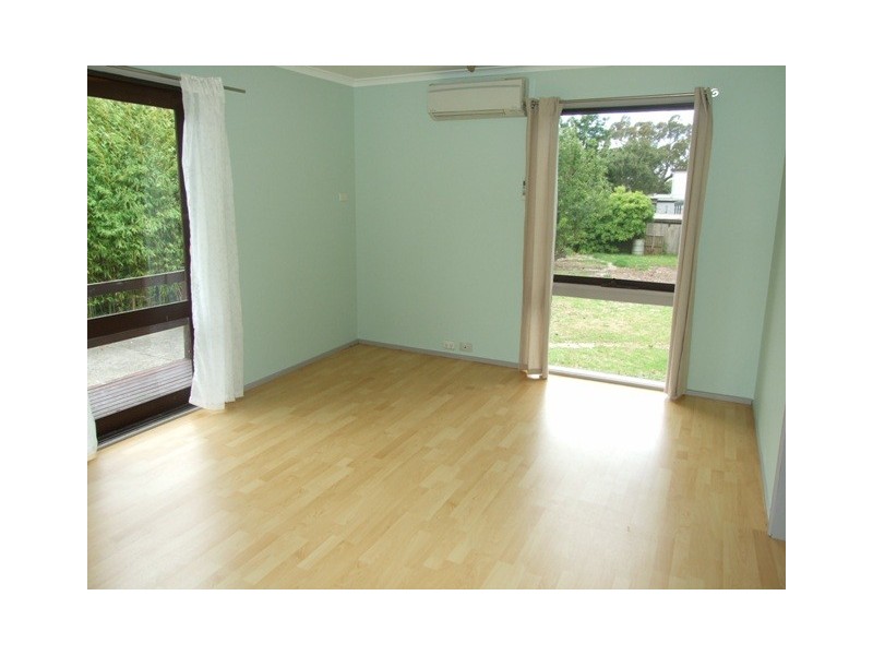 35 Birdwood Avenue, Cowes VIC 3922