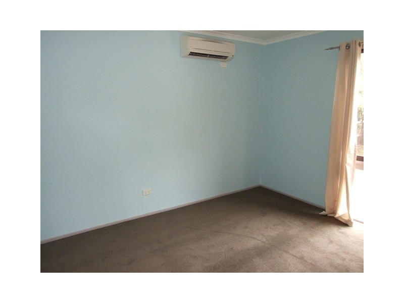 35 Birdwood Avenue, Cowes VIC 3922