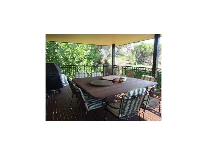 2 Robwood Court, Silverleaves VIC 3922