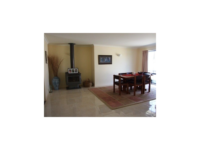 2 Robwood Court, Silverleaves VIC 3922