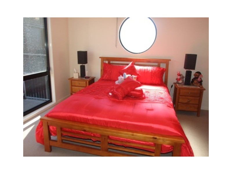 35 Katherine Ccrt, Cowes VIC 3922