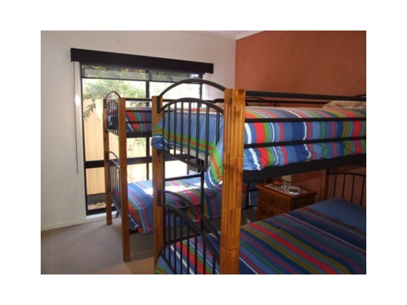 35 Katherine Ccrt, Cowes VIC 3922