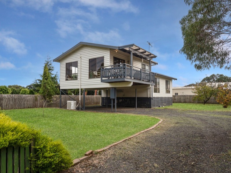 21 Ventnor Road, Cowes VIC 3922