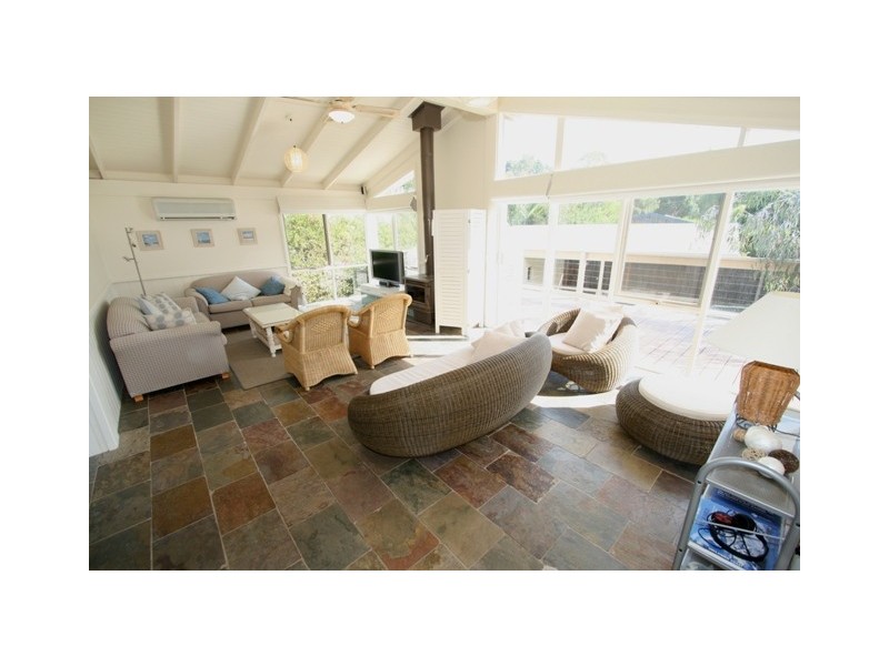4 Silvergull Court, Silverleaves VIC 3922