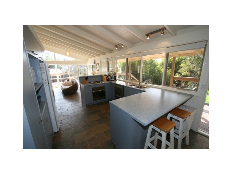 4 Silvergull Court, Silverleaves VIC 3922