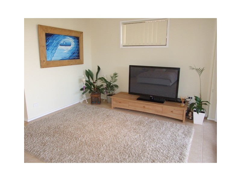 9 Barry St, Sunderland Bay VIC 3922