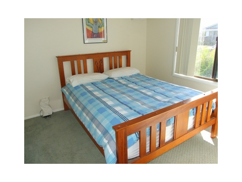 9 Barry St, Sunderland Bay VIC 3922