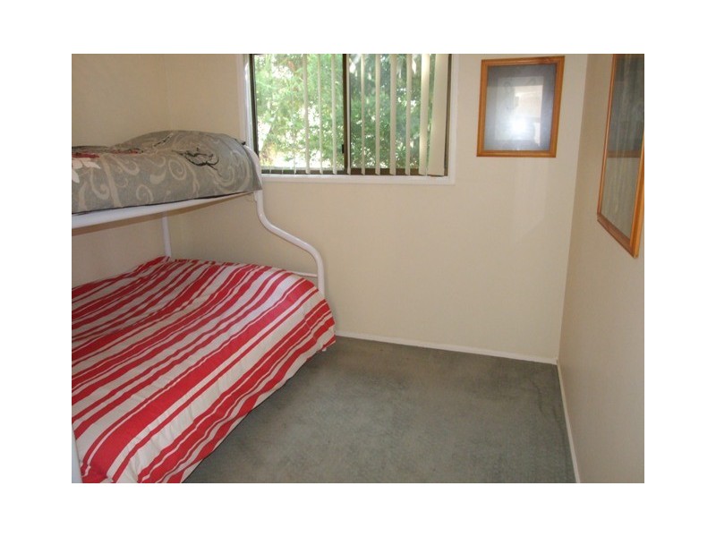 9 Barry St, Sunderland Bay VIC 3922