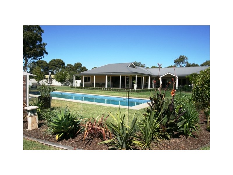 2/136-144 McKenzie Road, Cowes VIC 3922