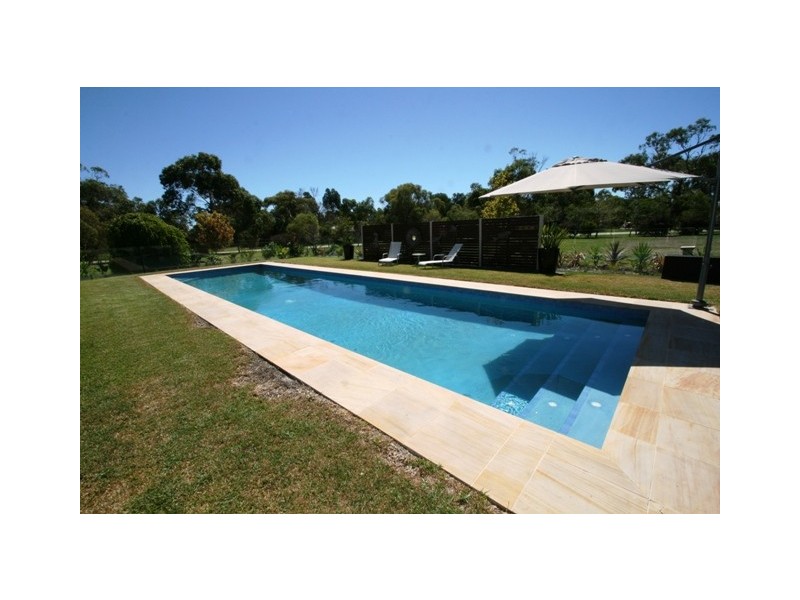 2/136-144 McKenzie Road, Cowes VIC 3922