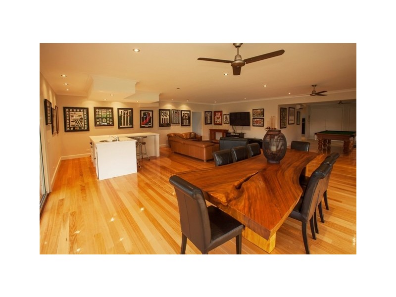 2/136-144 McKenzie Road, Cowes VIC 3922