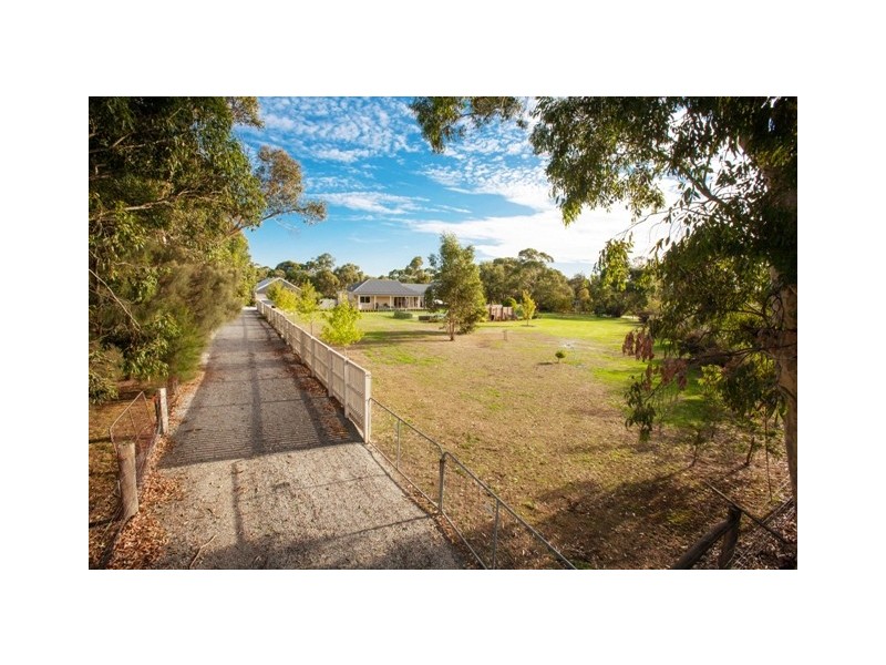 2/136-144 McKenzie Road, Cowes VIC 3922