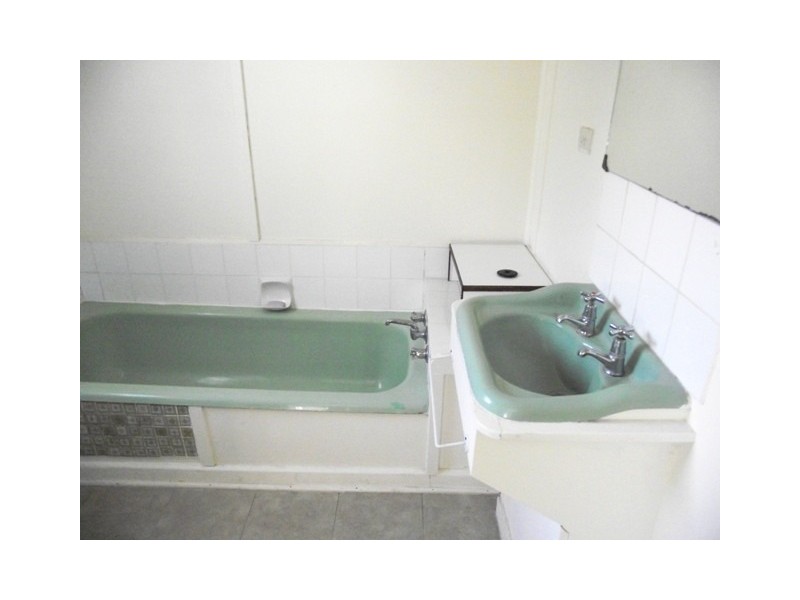 26 Seascape Ave, Cowes VIC 3922