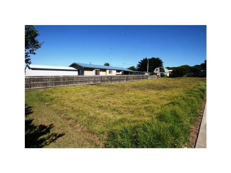 1 Gemma Street, Sunderland Bay VIC 3922