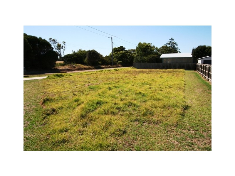 1 Gemma Street, Sunderland Bay VIC 3922