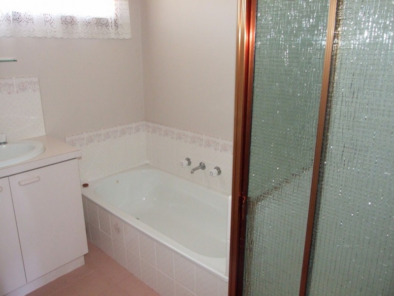 4 Outlook Drive, Cowes VIC 3922