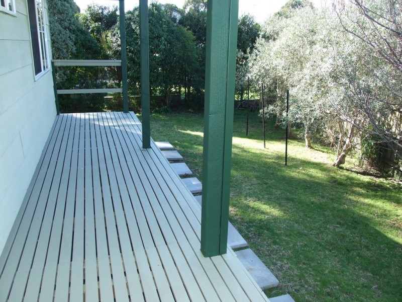 4 Outlook Drive, Cowes VIC 3922