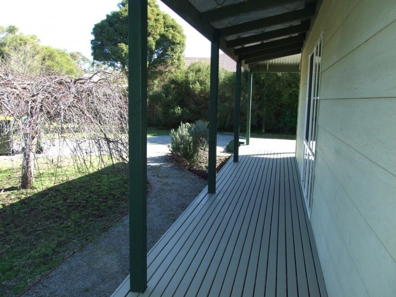 4 Outlook Drive, Cowes VIC 3922