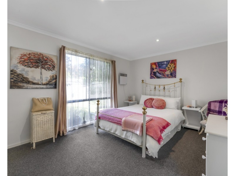 1 Terry Crescent, Wimbledon Heights VIC 3922