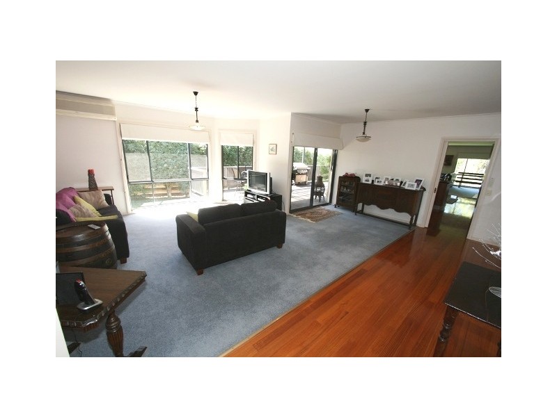 19 Walton Street, Cowes VIC 3922