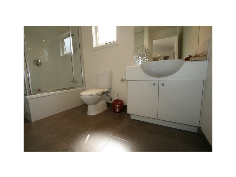 18 Anderson Road, Cowes VIC 3922