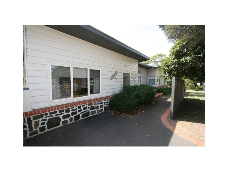 18 Anderson Road, Cowes VIC 3922