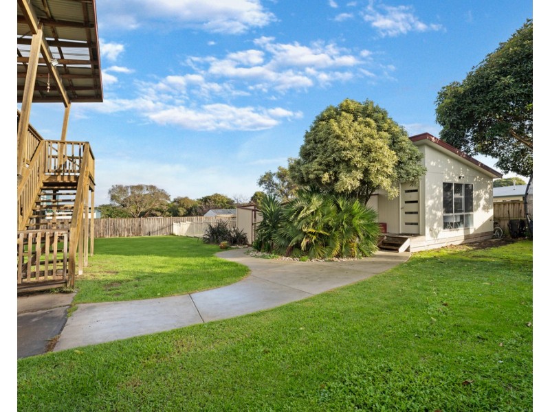 10 and 12 Hobsons Parade, Cowes VIC 3922