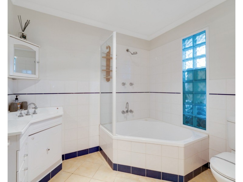 10 and 12 Hobsons Parade, Cowes VIC 3922