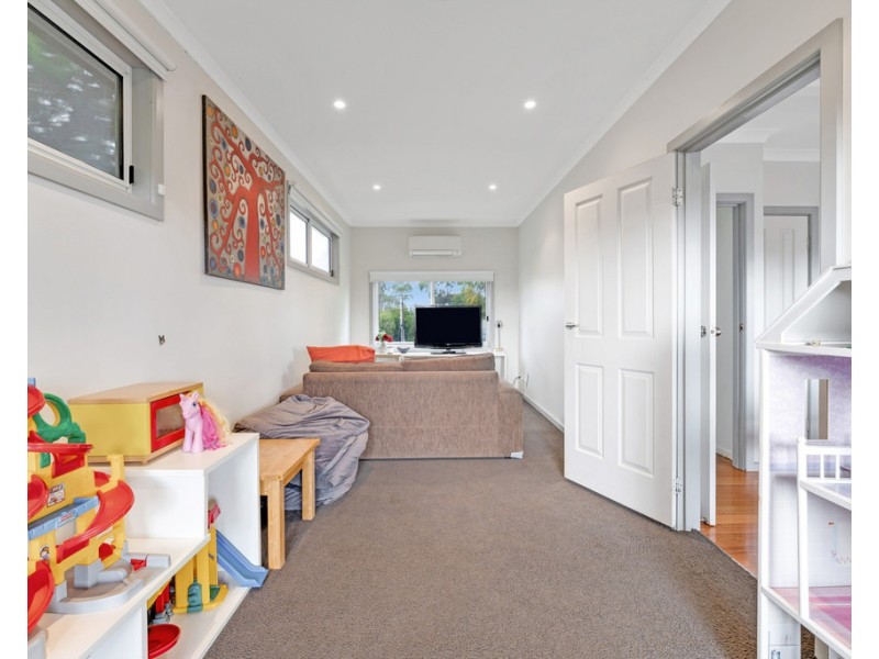 10 and 12 Hobsons Parade, Cowes VIC 3922