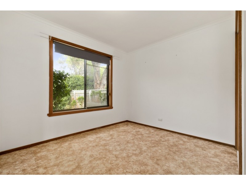 28 Hobsons Parade, Cowes VIC 3922