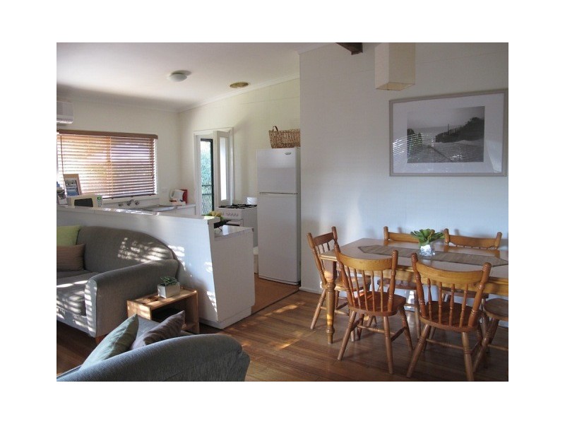 19 Alexander Ave, Cowes VIC 3922